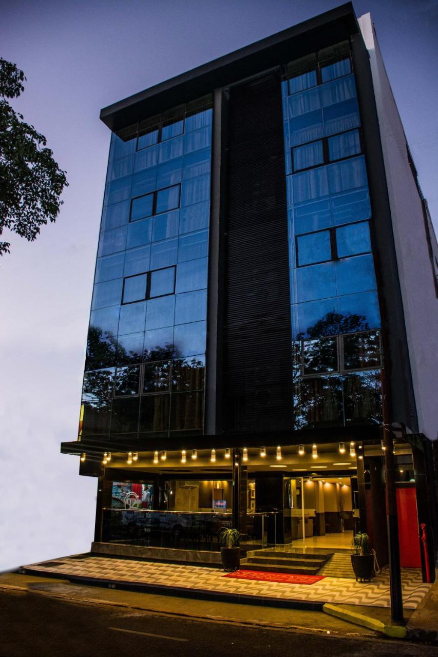 Serpyl Plaza Hotel Encarnación Exterior foto